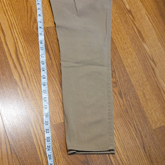 Lauren Ralph Lauren Petite Tan Trousers - Picture 5 of 5